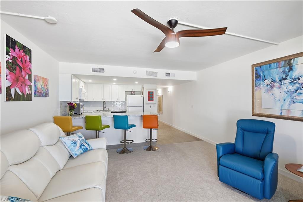 VACATION VILLAS - Residential