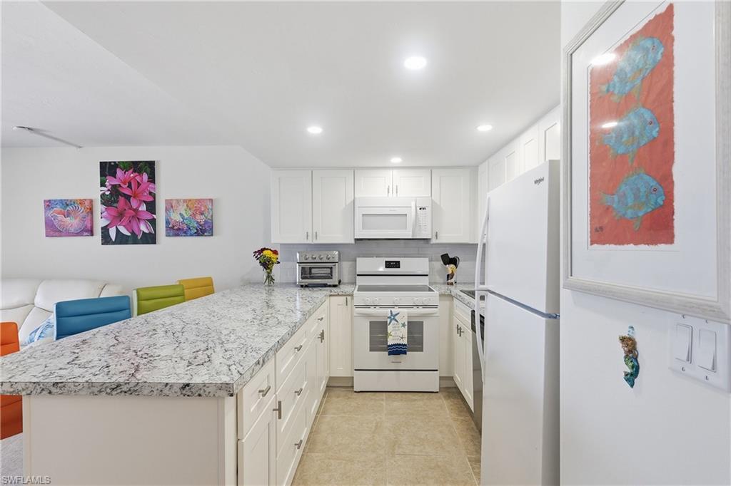 VACATION VILLAS - Residential