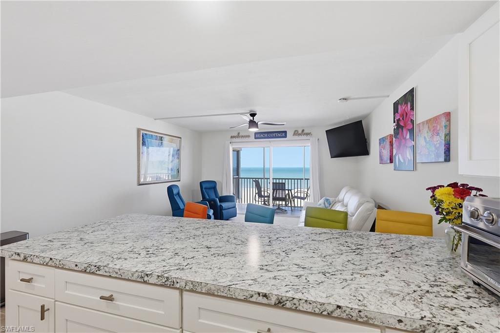 VACATION VILLAS - Residential