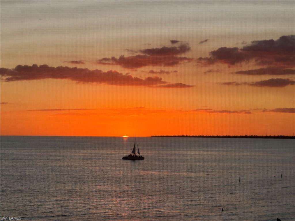 VACATION VILLAS - Residential