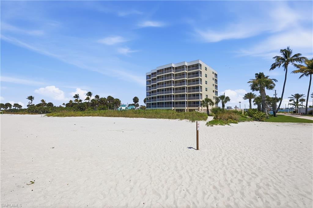 VACATION VILLAS - Residential