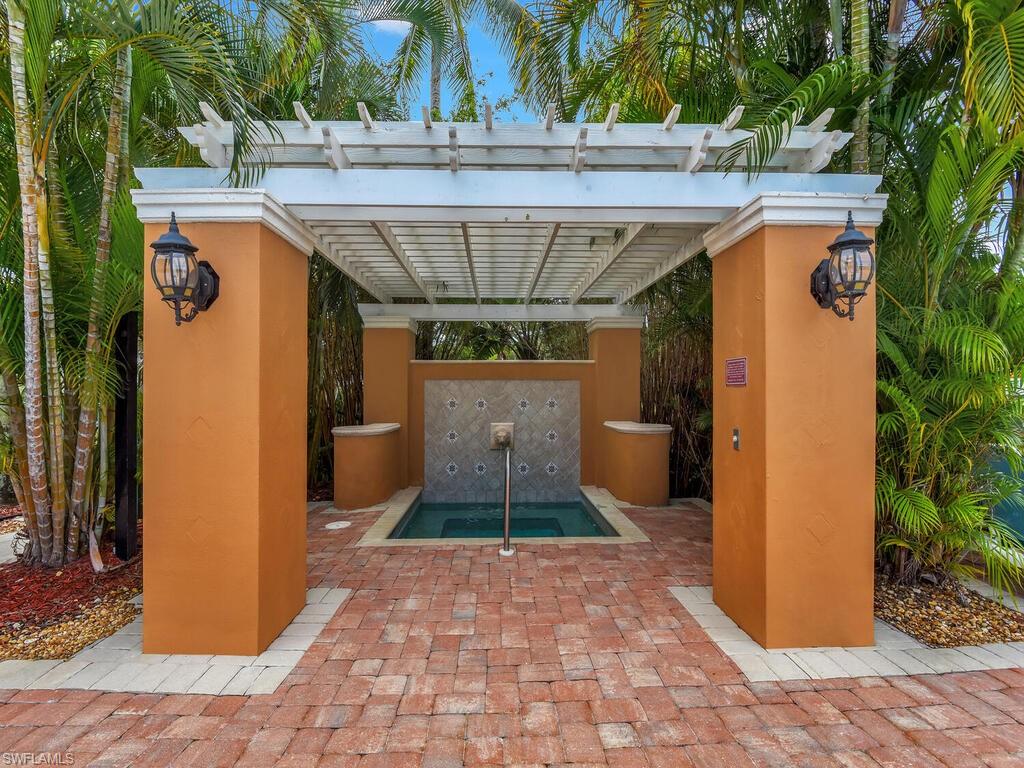 THE ENCLAVE AT NAPLES - Residential