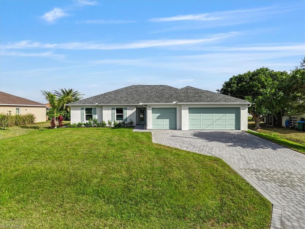 CAPE CORAL - Residential