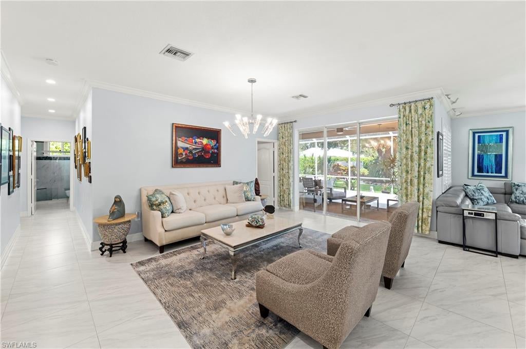 9372 Lake Abby LN