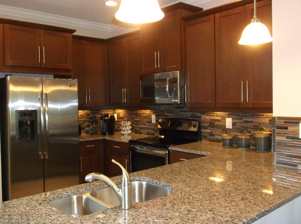 MAGNOLIA LANDING - Residential