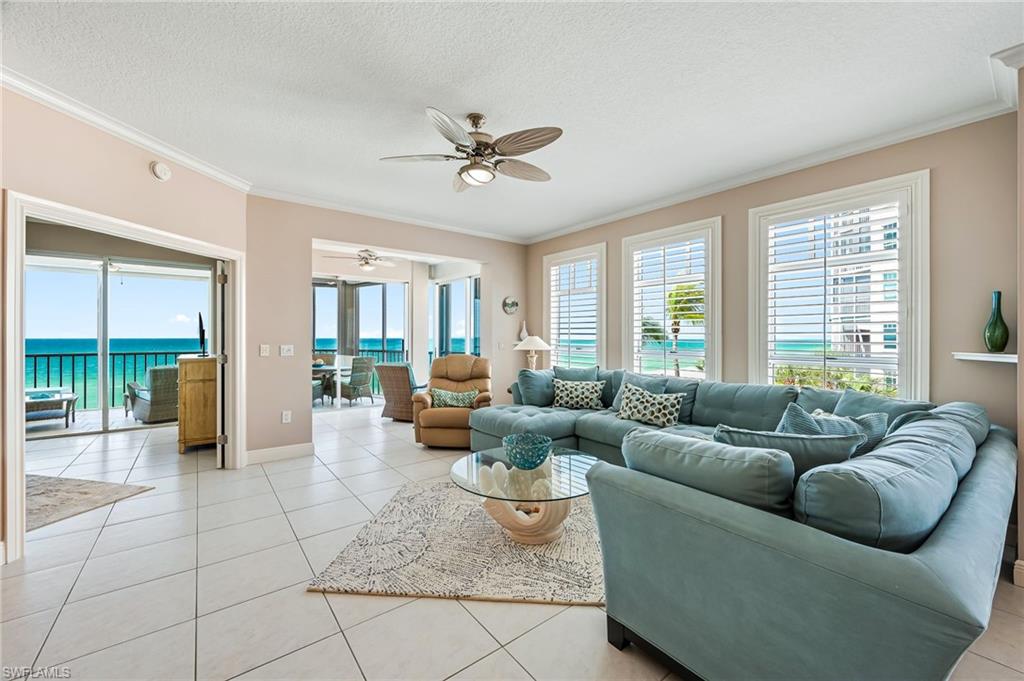 BAREFOOT BEACH CLUB - Residential