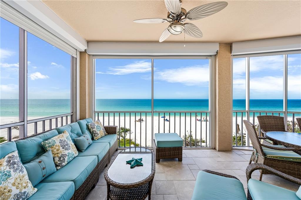 BAREFOOT BEACH CLUB - Residential