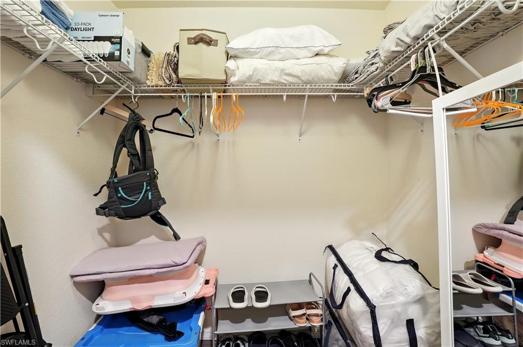 BONITA NATIONAL GOLF AND COUNTRY CLUB - Residential Lease