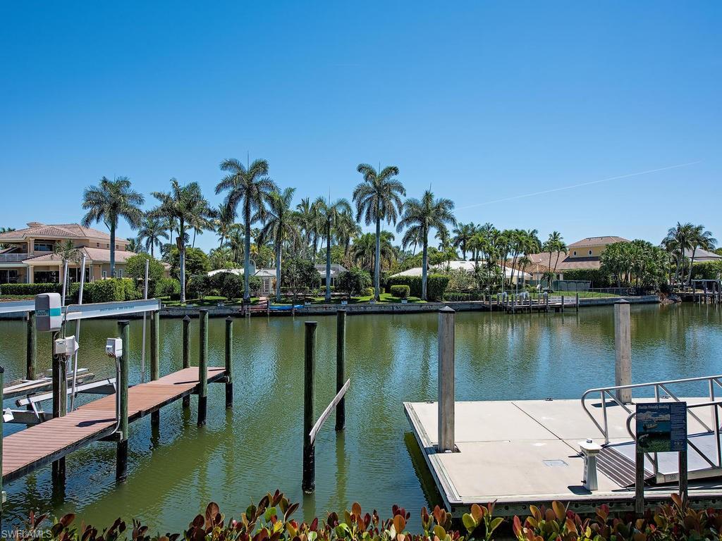 NAPLES CASAMORE - Residential