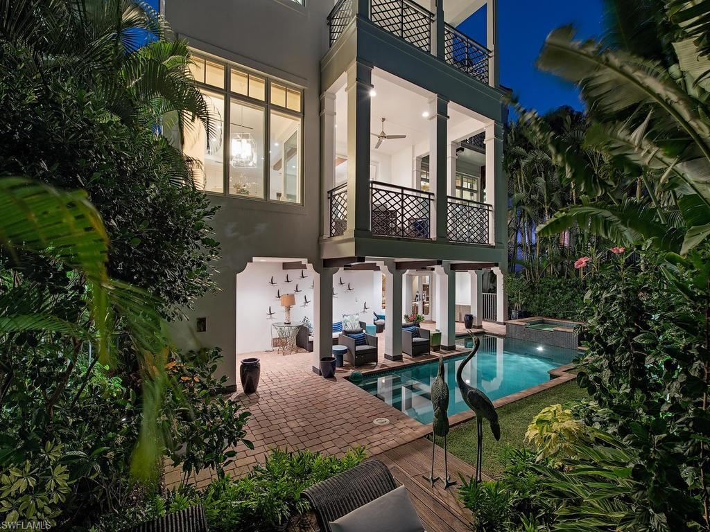 NAPLES CASAMORE - Residential