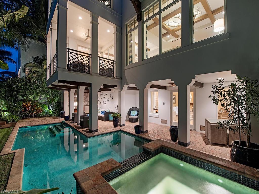 NAPLES CASAMORE - Residential