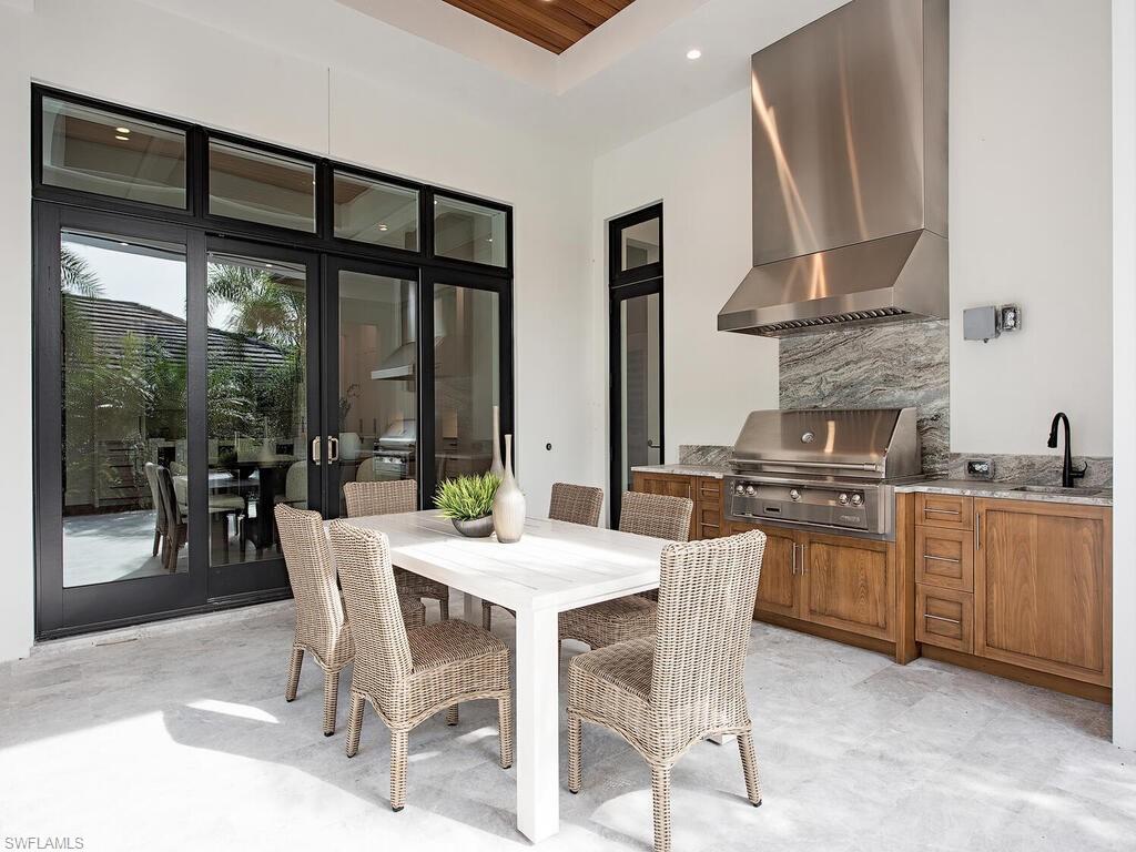 PARK SHORE - Residential