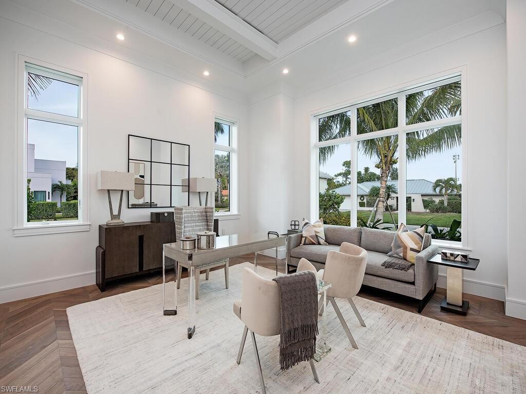 PARK SHORE - Residential