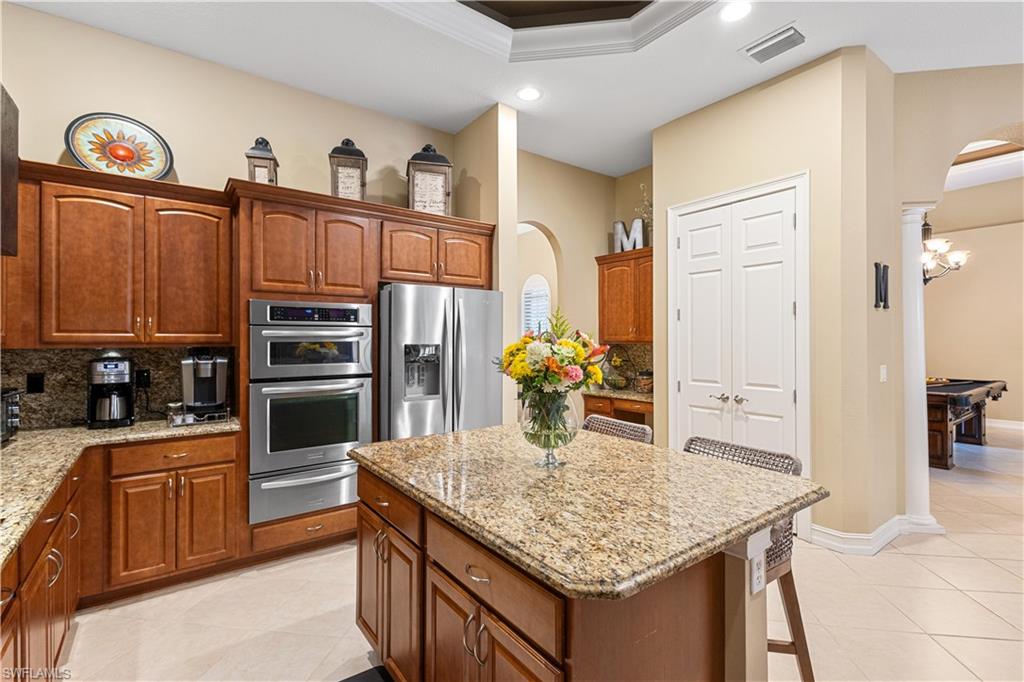 GOLDEN GATE ESTATES - Residential