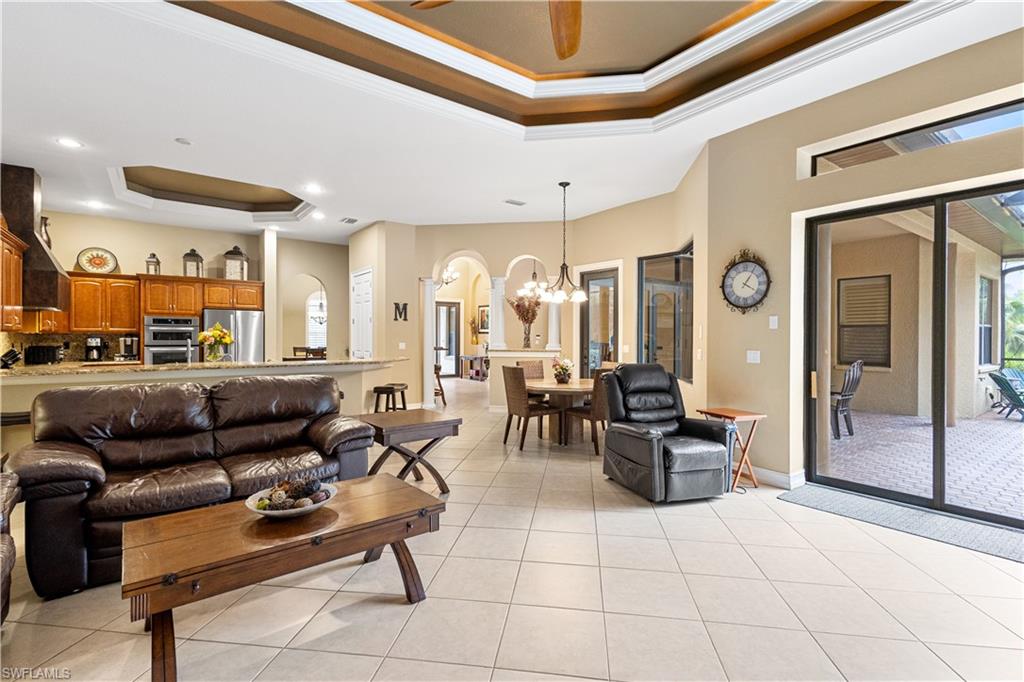 GOLDEN GATE ESTATES - Residential