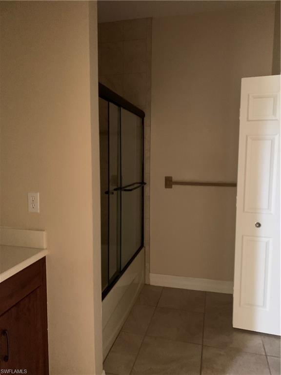 MIRROR LAKES - Residential