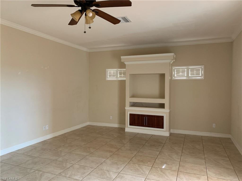 MIRROR LAKES - Residential