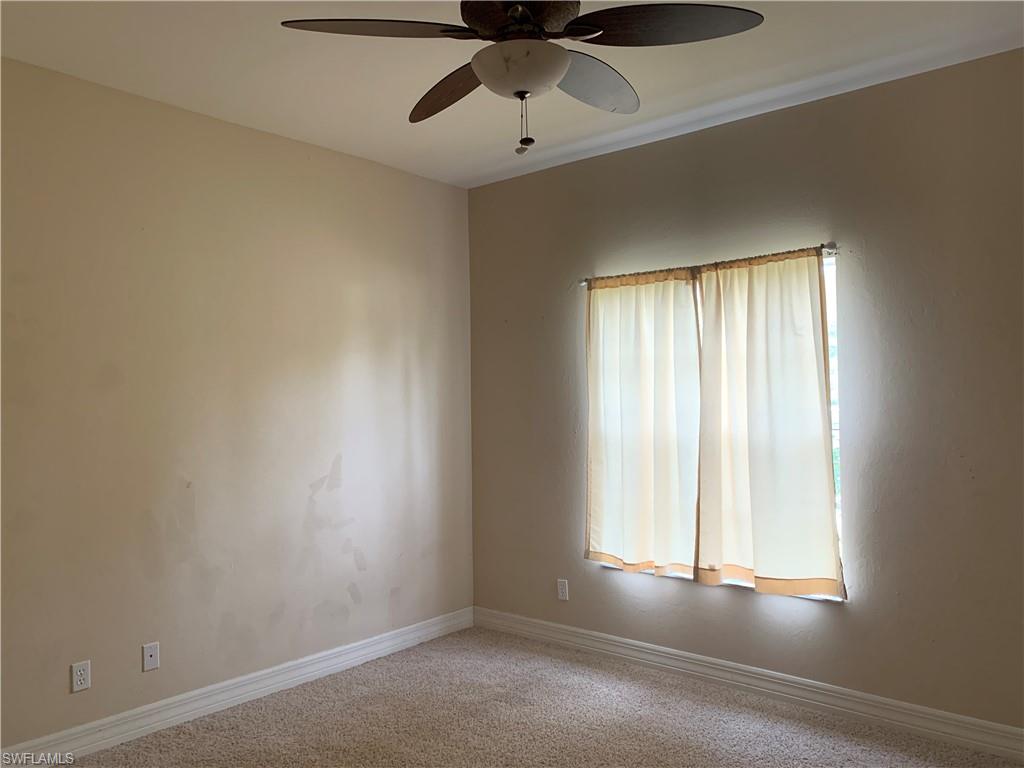 MIRROR LAKES - Residential