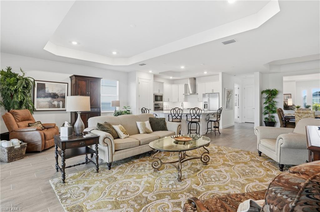 WEBBS RESERVE - Residential Lease