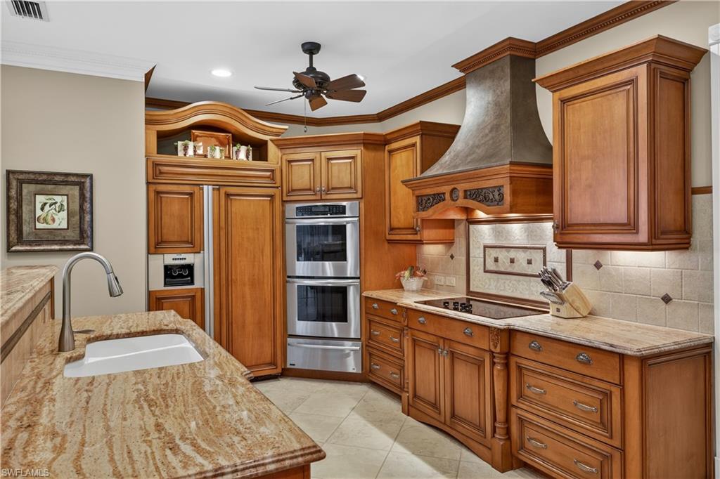 RIVERSIDE YACHT CLUB - Residential