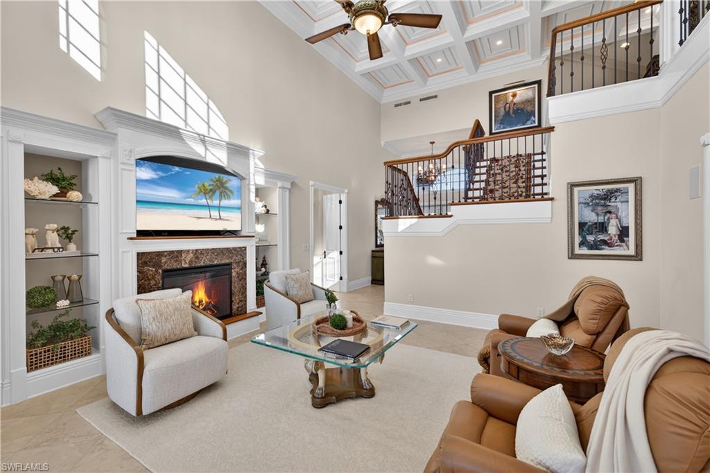 RIVERSIDE YACHT CLUB - Residential