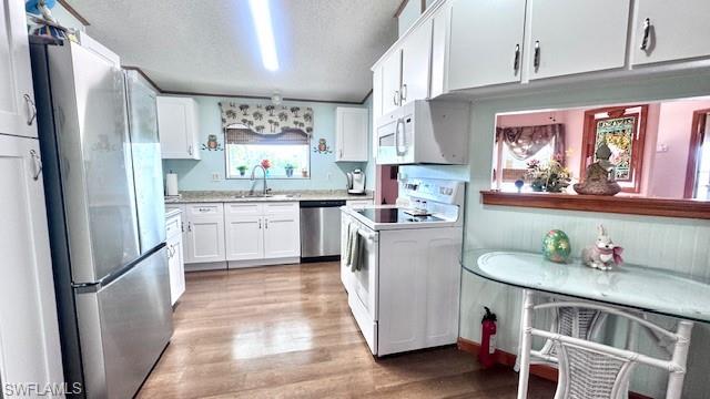 OLD BRIDGE VILLAGE - Residential