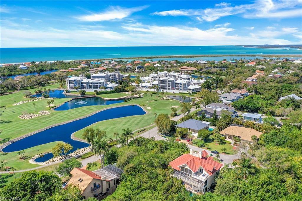 HIDEAWAY BEACH - Land