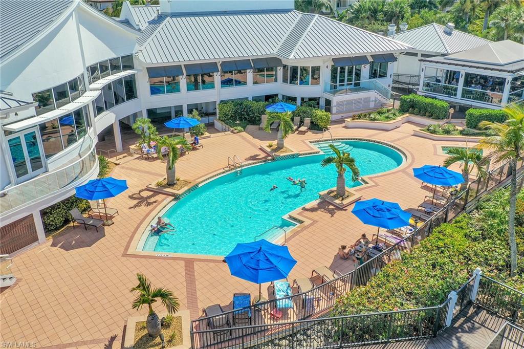 HIDEAWAY BEACH - Land