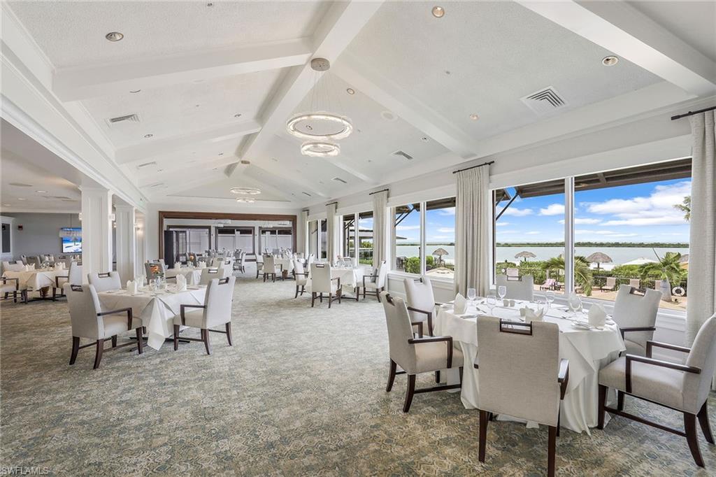 HIDEAWAY BEACH - Land