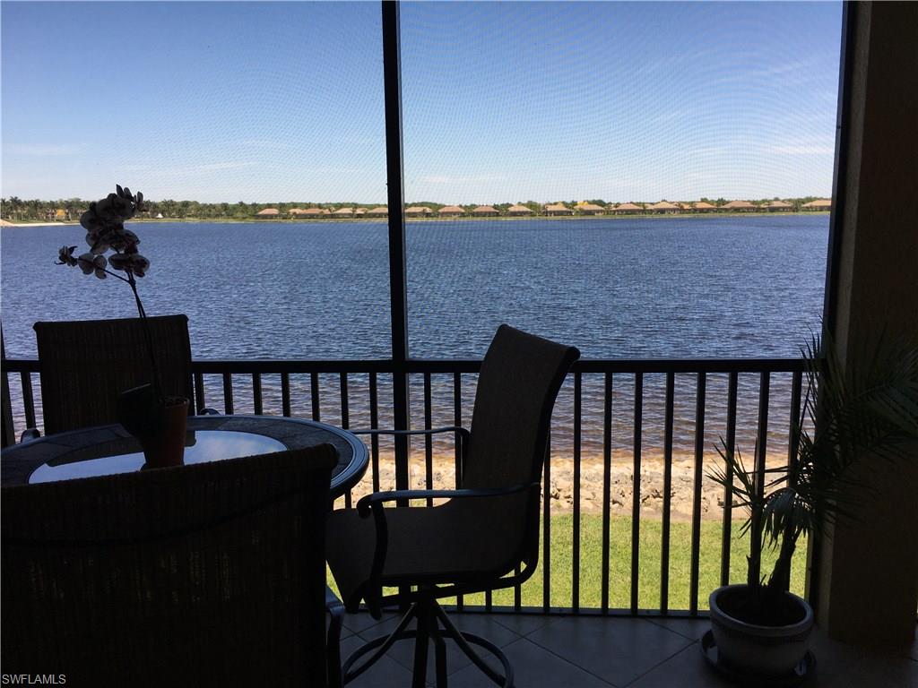 COACH HOMES AT HERITAGE BAY - Residential