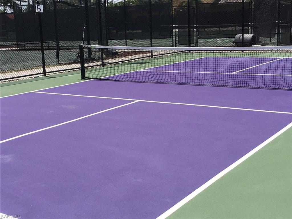 COACH HOMES AT HERITAGE BAY - Residential