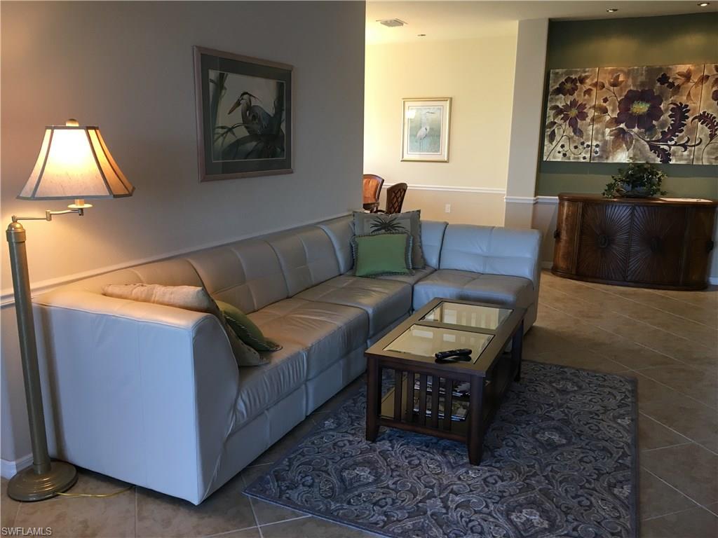 COACH HOMES AT HERITAGE BAY - Residential