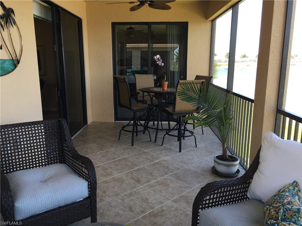 COACH HOMES AT HERITAGE BAY - Residential