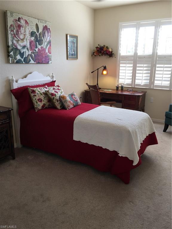 COACH HOMES AT HERITAGE BAY - Residential