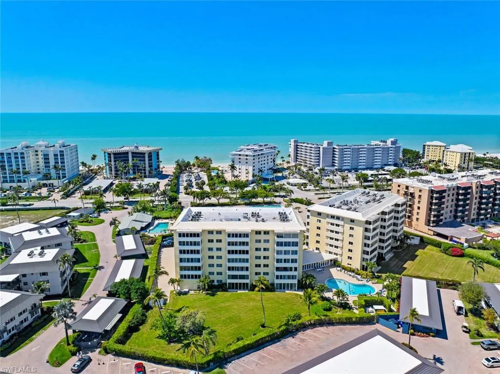 Naples, Florida 34103, United States, 3 Bedrooms Bedrooms, ,3 BathroomsBathrooms,Residential,Active,143545