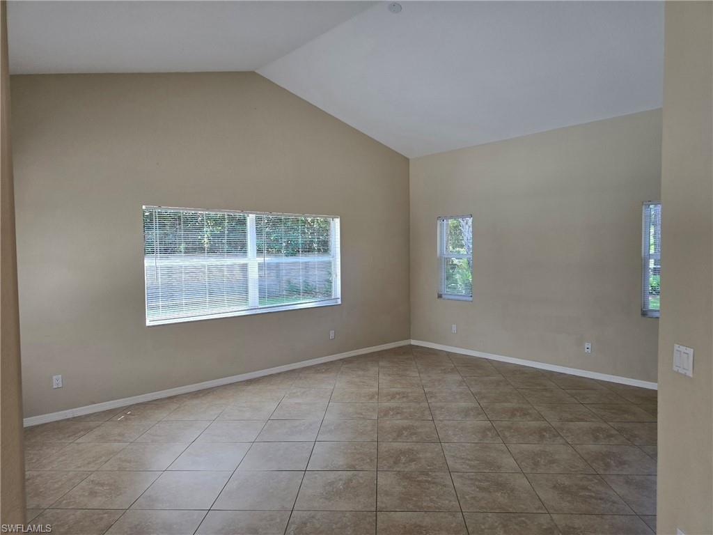 IMPERIAL GOLF ESTATES - Residential Lease