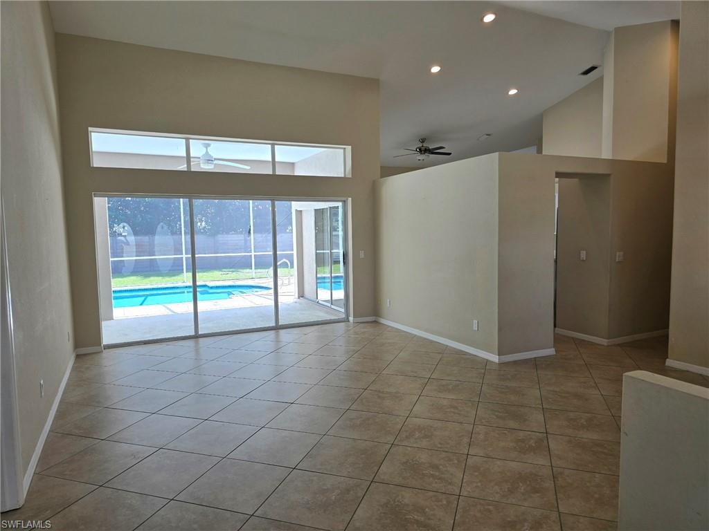 IMPERIAL GOLF ESTATES - Residential Lease