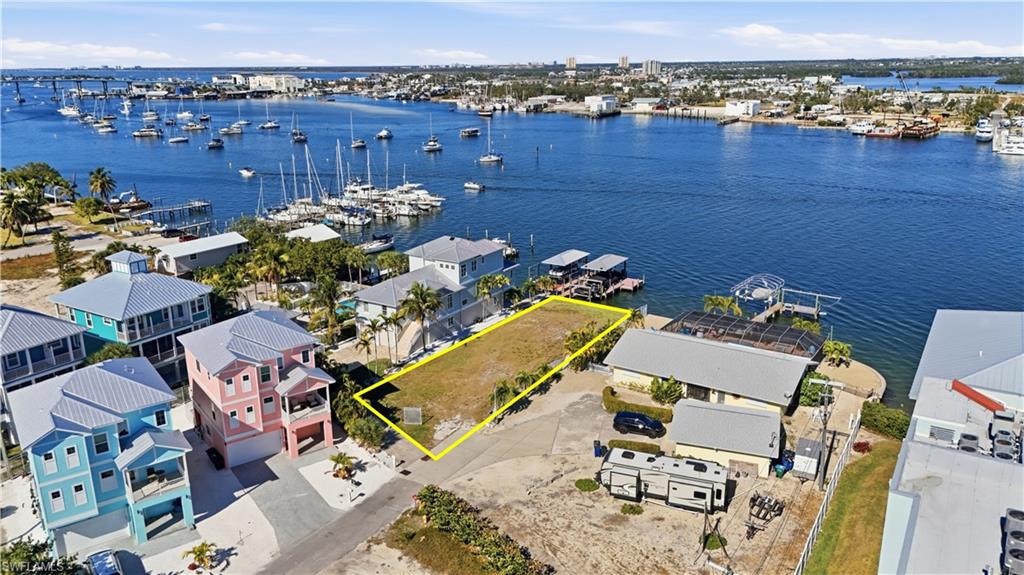 BEACH ESTATES - Land