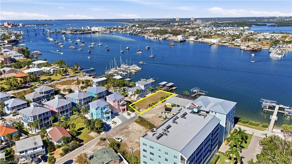 BEACH ESTATES - Land