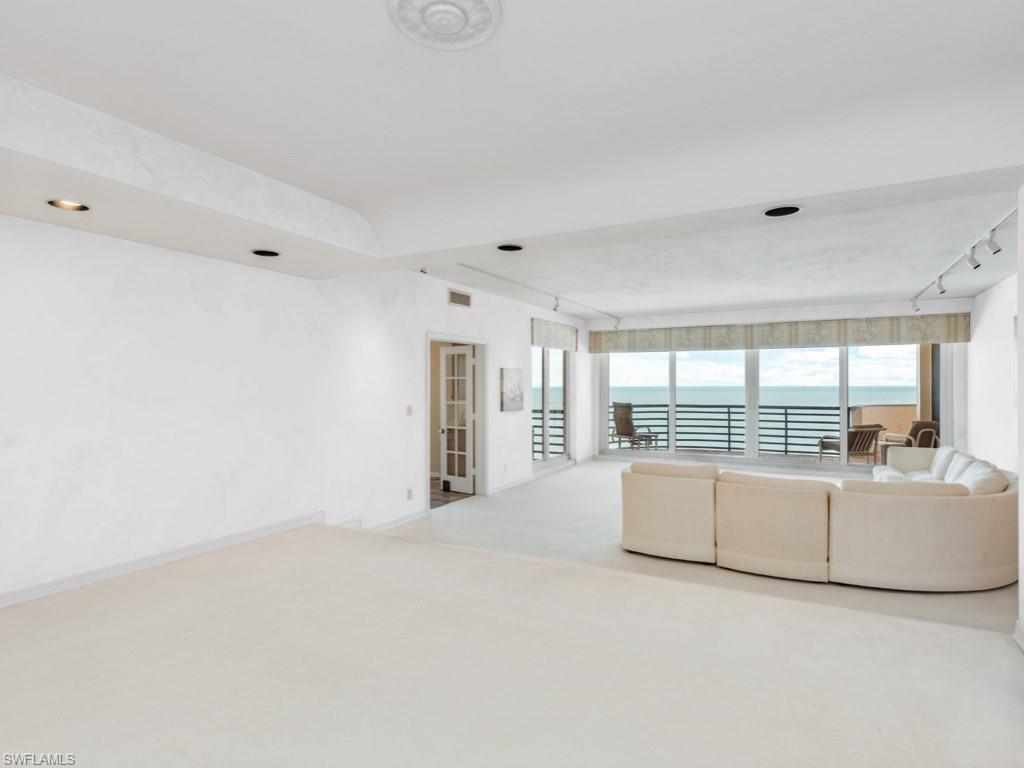 LES FALLS - Residential