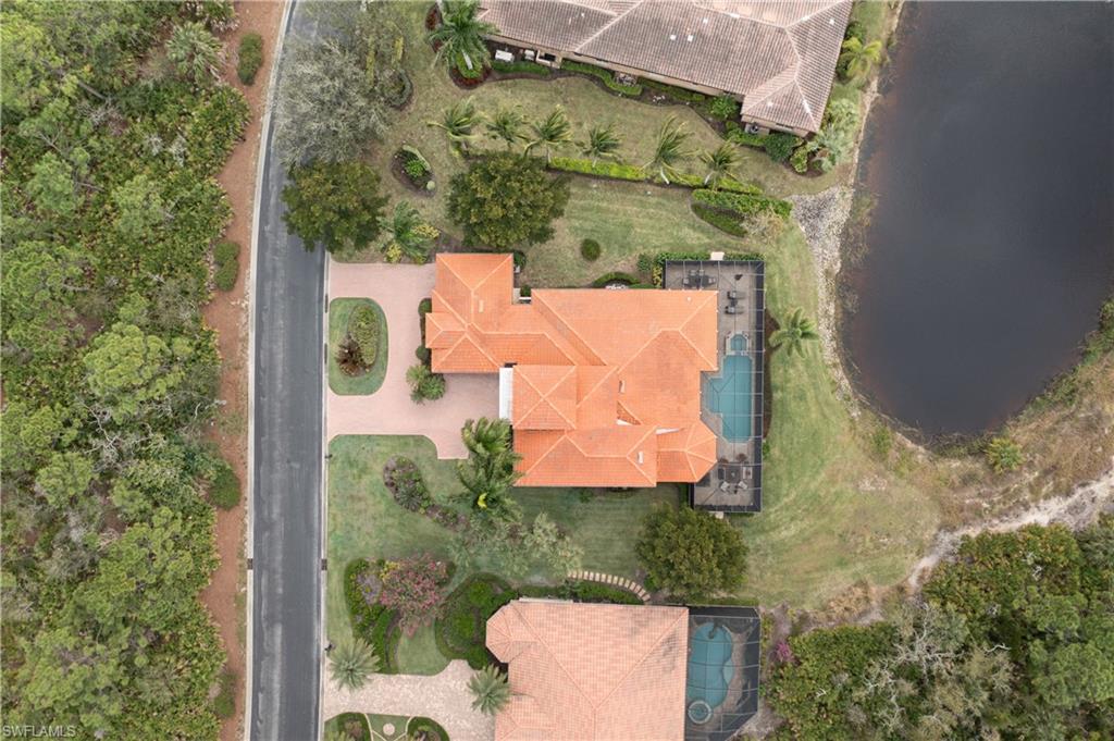 RIVERBROOKE - Residential