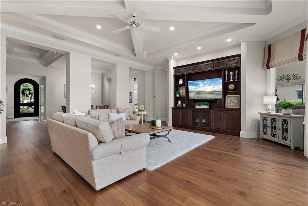 RIVERBROOKE - Residential