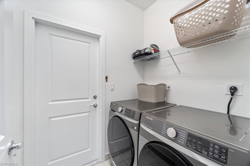 MAPLE RIDGE - Residential Lease