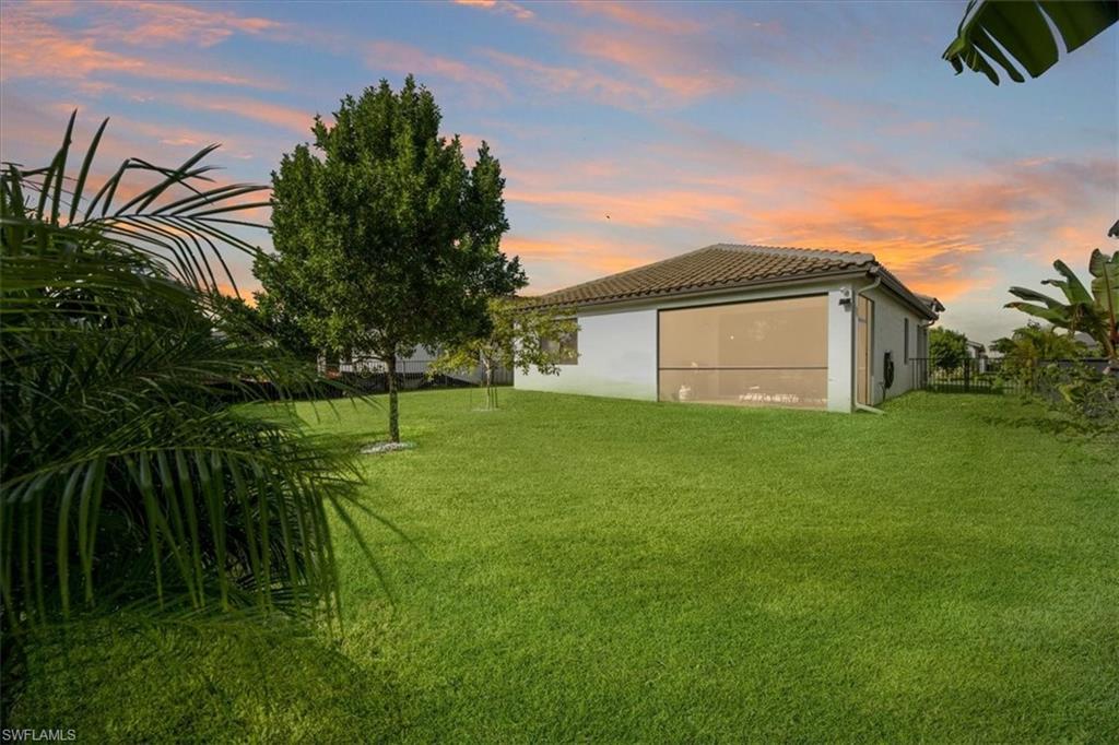 MAPLE RIDGE - Residential Lease