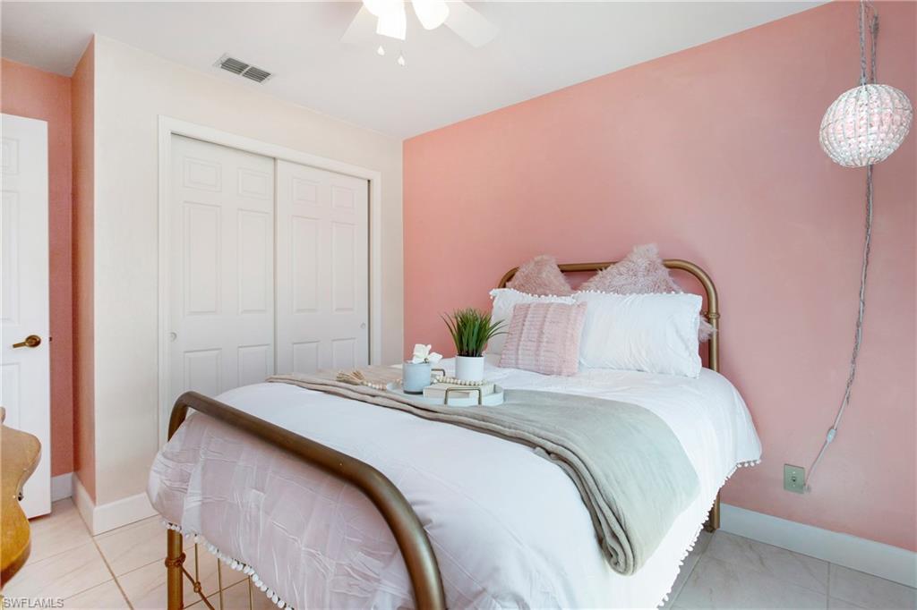 VILLAS FOUR - Residential