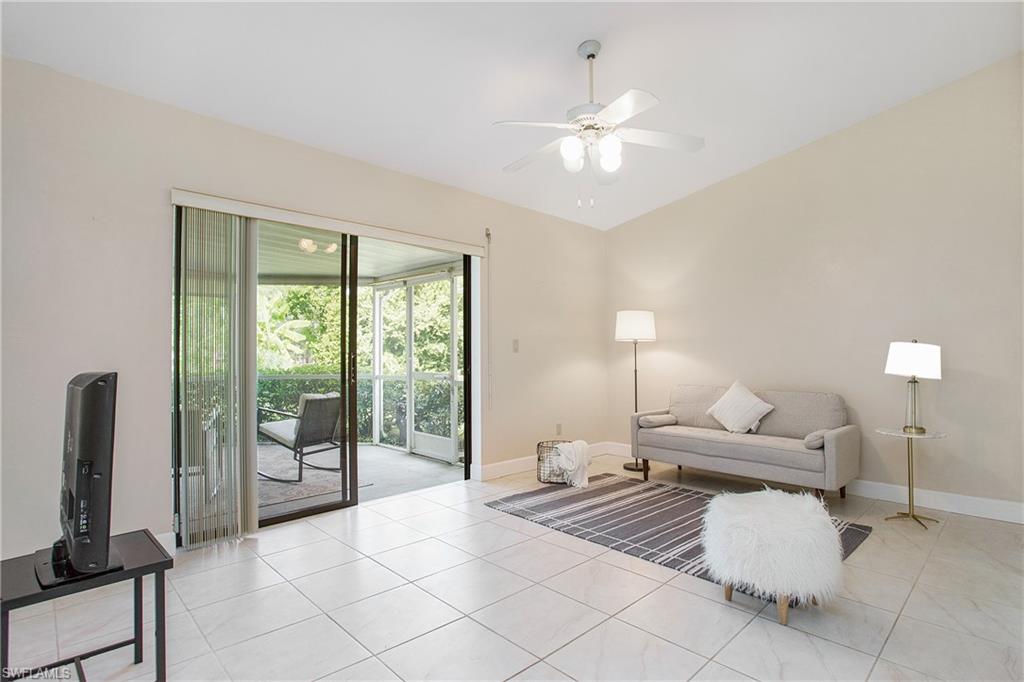 VILLAS FOUR - Residential