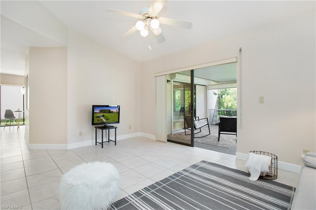 VILLAS FOUR - Residential