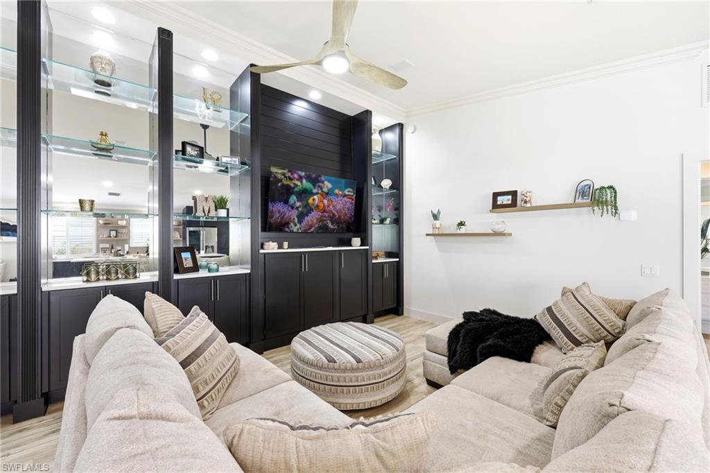 VERONA WALK - Residential