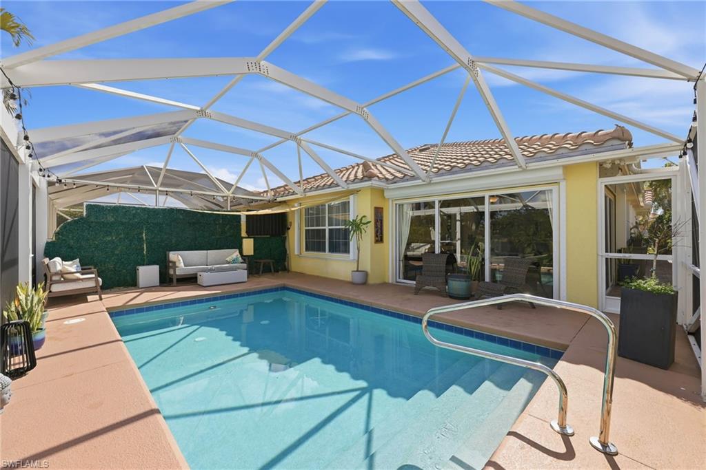 VERONA WALK - Residential