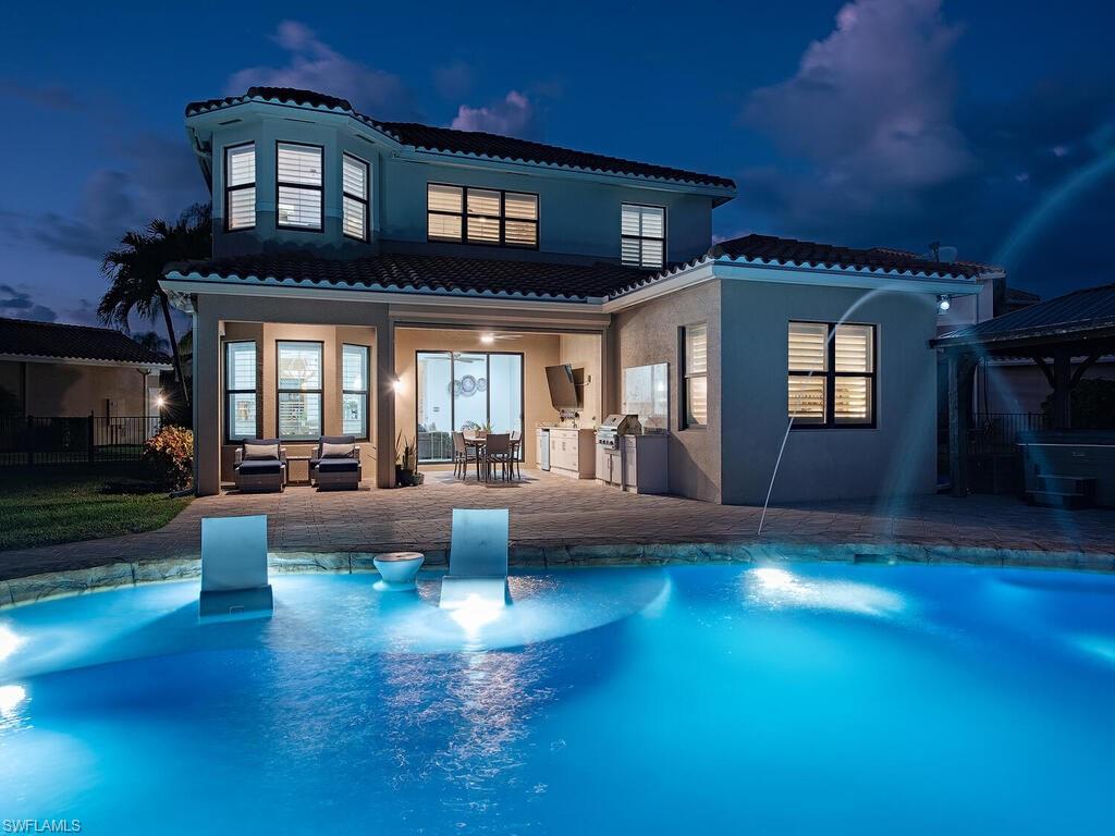 2750 Cinnamon Bay CIR